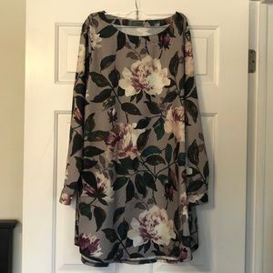 Long Sleeve Floral Dress Front pockets. Never worn